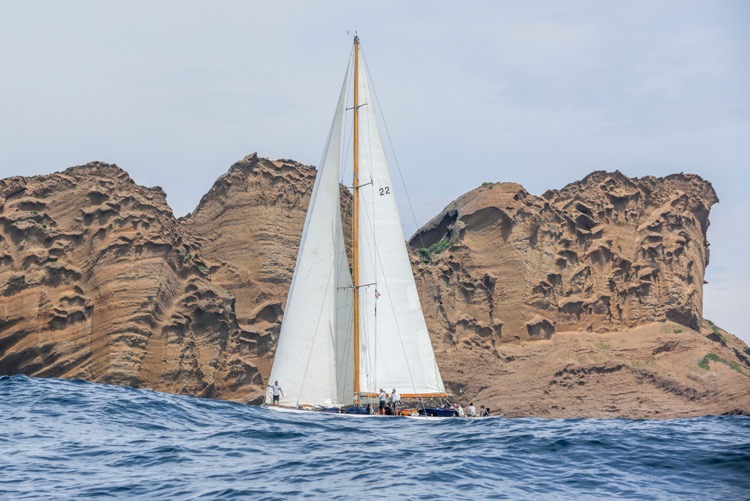calanques classique 2015, yachting classique, www.yachting classique, calanques de Marseille, La Ciotat, voile classique, Marseille