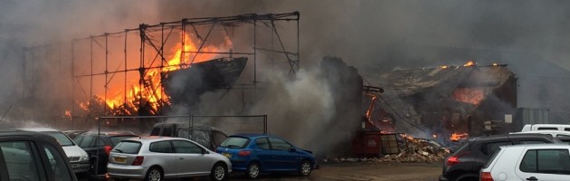 incendie cowes janvier 2016 destruction voiliers classique yachting classique www.yachtingclassique.com