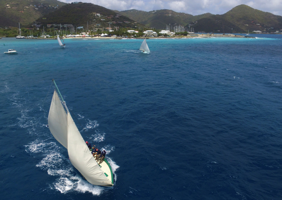 Îles Vierges Britanniques, Sloop Traditionnel, Gouverneur BVI, yacting classique, www.yachtingclassique.com