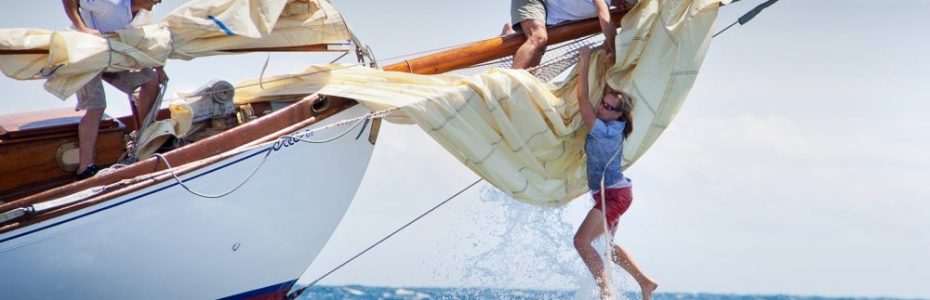 sauvetage, homme `al mer, Gipsy , gipsy voilier, numéro 1, équipière, yachting classique, www.yachtingclassique.com
